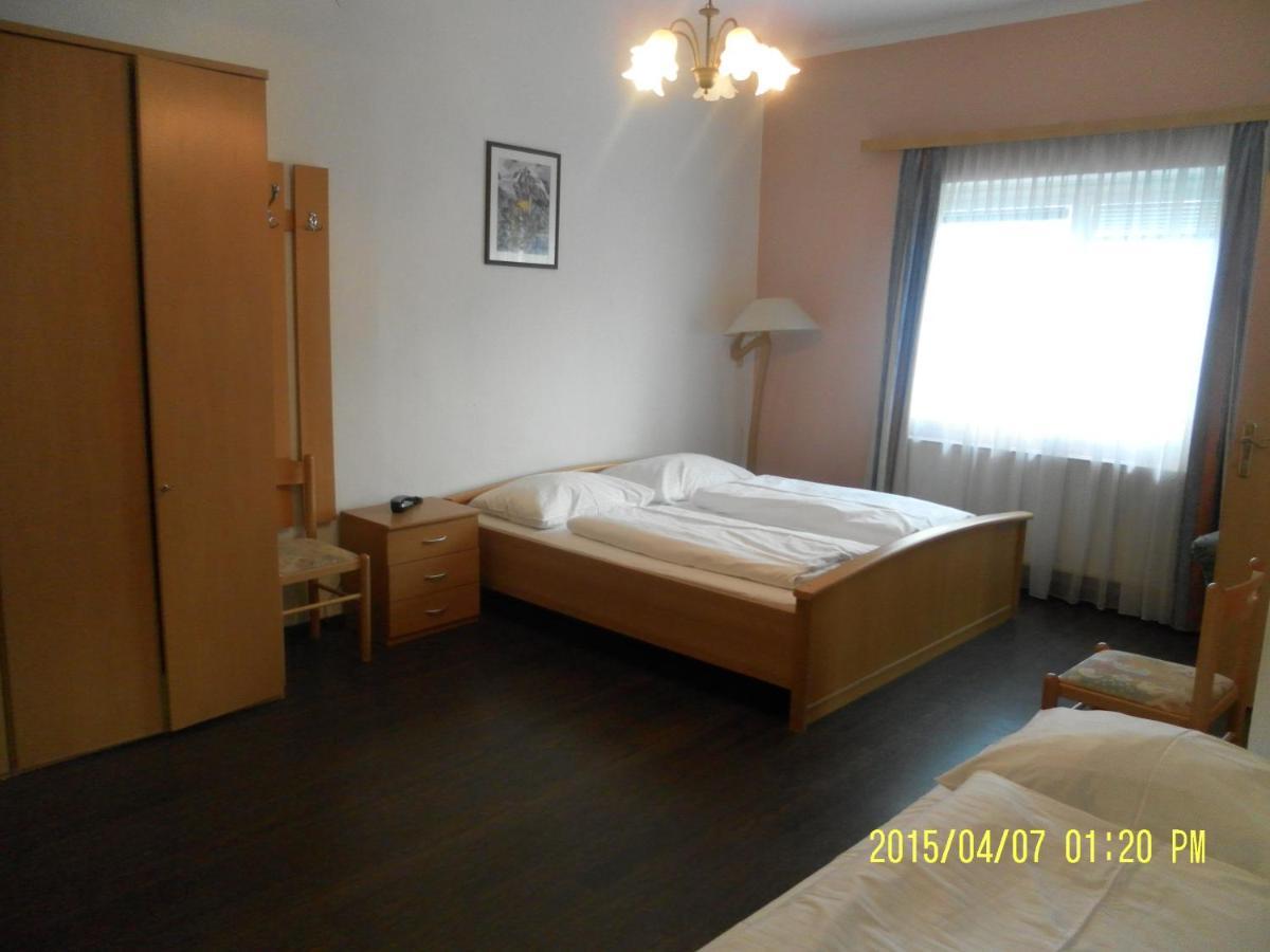 Hotel Haunspergerhof Σάλτσμπουργκ Δωμάτιο φωτογραφία